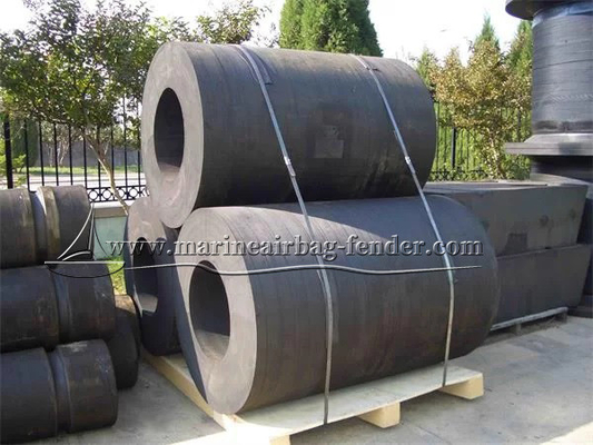 quality  Cylindrical Marine Rubber Fender Bolted Installation For Offshore factory