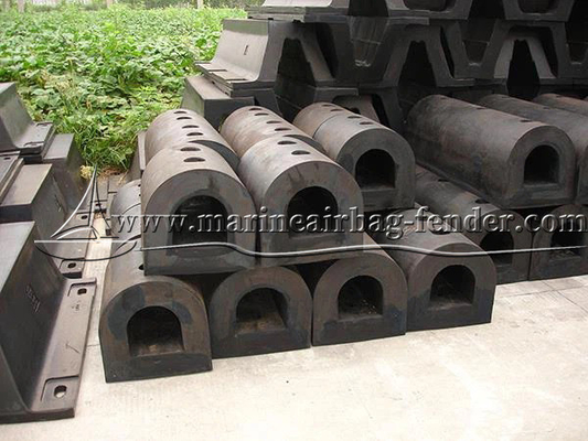 Marine Solid D Type Rubber Fender Size / Thickness Customized