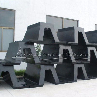 Natural Rubber Dock Fender / Arch Rubber Fender For Wharf And Bumper