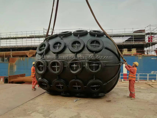 Inflatable Floating Pneumatic Rubber Fenders 50kPa 80kPa Easy Installation