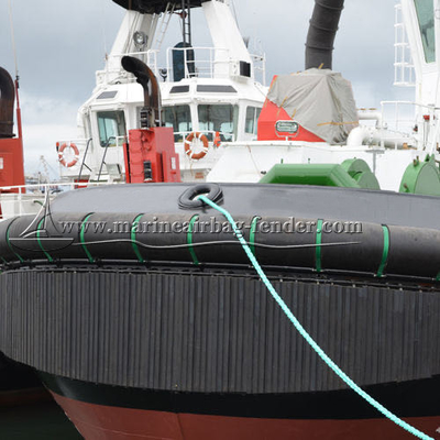 Weather Resistant Marine Rubber Fender / Tugboat Fender With Stainless Steel Accessories
