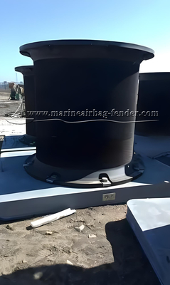 Durable Marine Dock Rubber Fenders Customized With Stainless Steel Chain