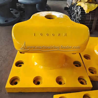 Corrosion Resistant Steel Dock Bollard With Painted Surface Bolted Installation